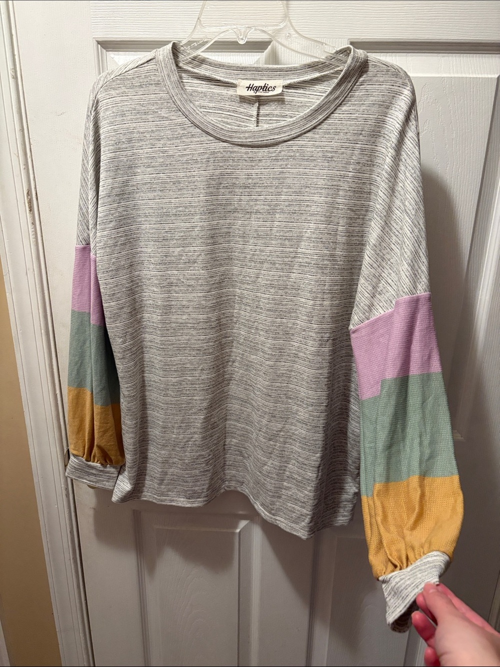 Haptics gray long sleeve shirt with colorblock sleeves